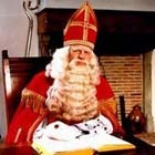 Paul van Loon: Foeksia & de hoed van Sinterklaas. Cadeautje!
