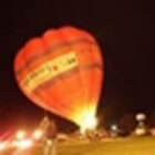 De heteluchtballon in een lichtshow