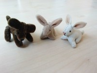 Hondje en konijnen van wolvilt